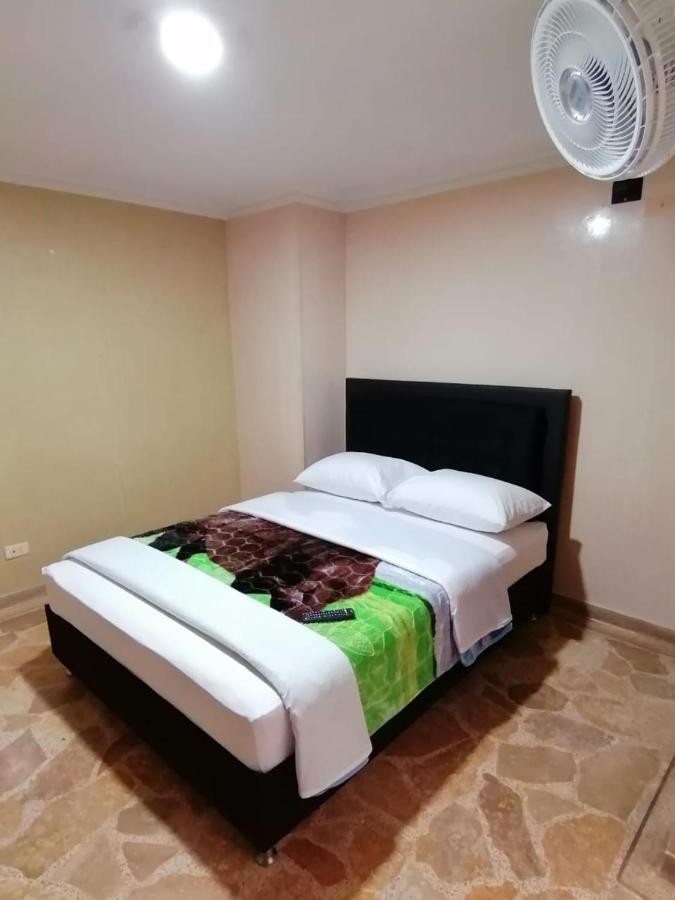 Hotel Golden Suite Pereira Buitenkant foto