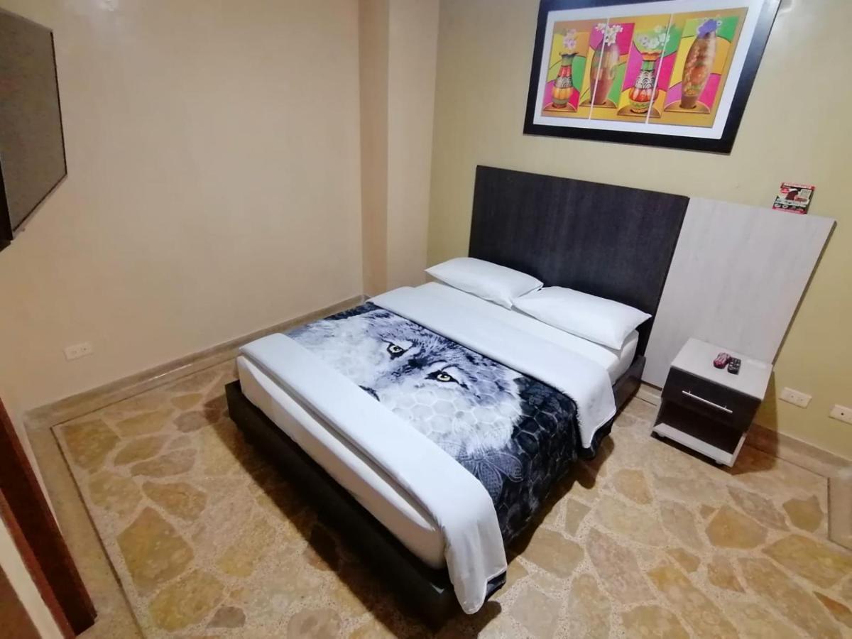 Hotel Golden Suite Pereira Buitenkant foto