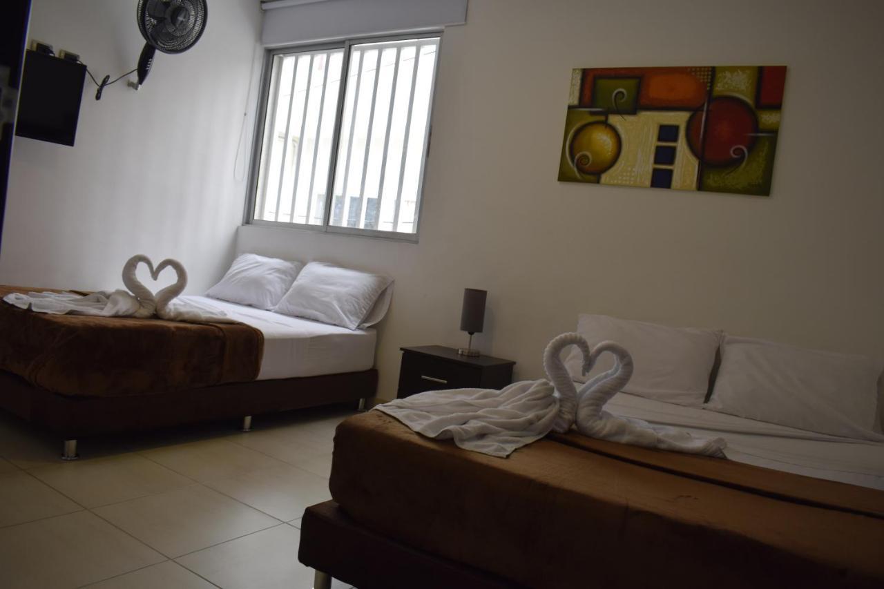 Hotel Golden Suite Pereira Buitenkant foto