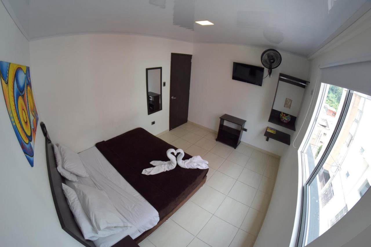 Hotel Golden Suite Pereira Buitenkant foto